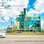 Earth & People Hotel & Spa - Free Parking & Swimming Pool
