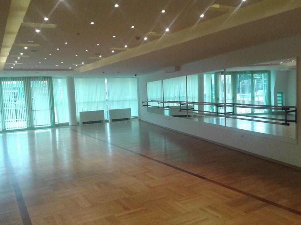Earth & People & - Free Parking & Swimming Pool Hotel 4*