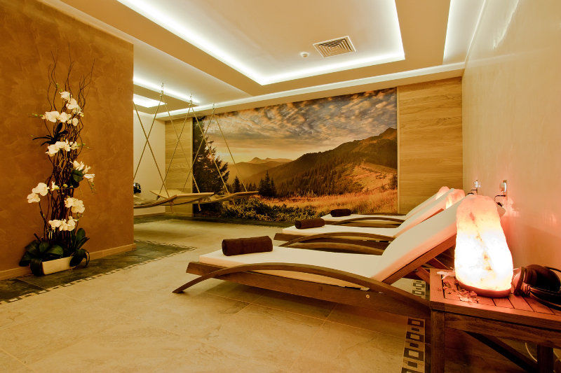 Earth & People & - Free Parking & Swimming Pool 4*
